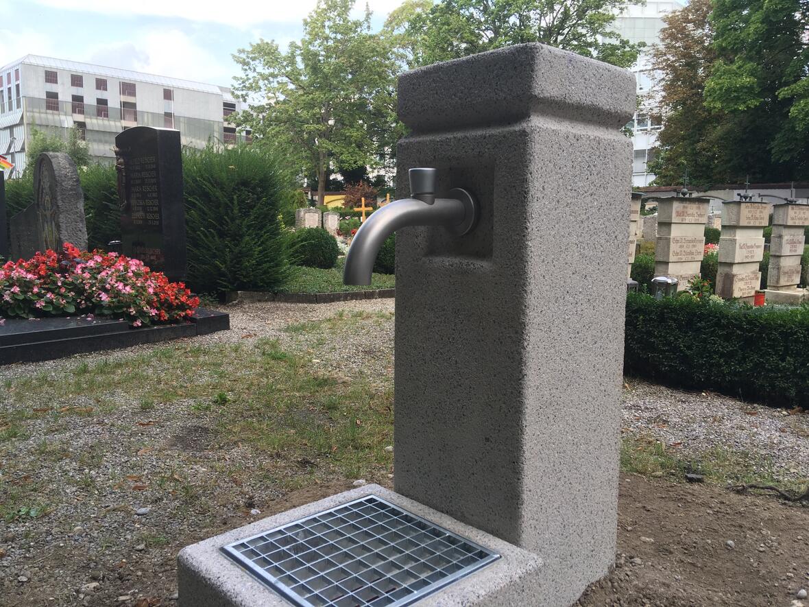 Brunnen auf dem Hermanfriedhof