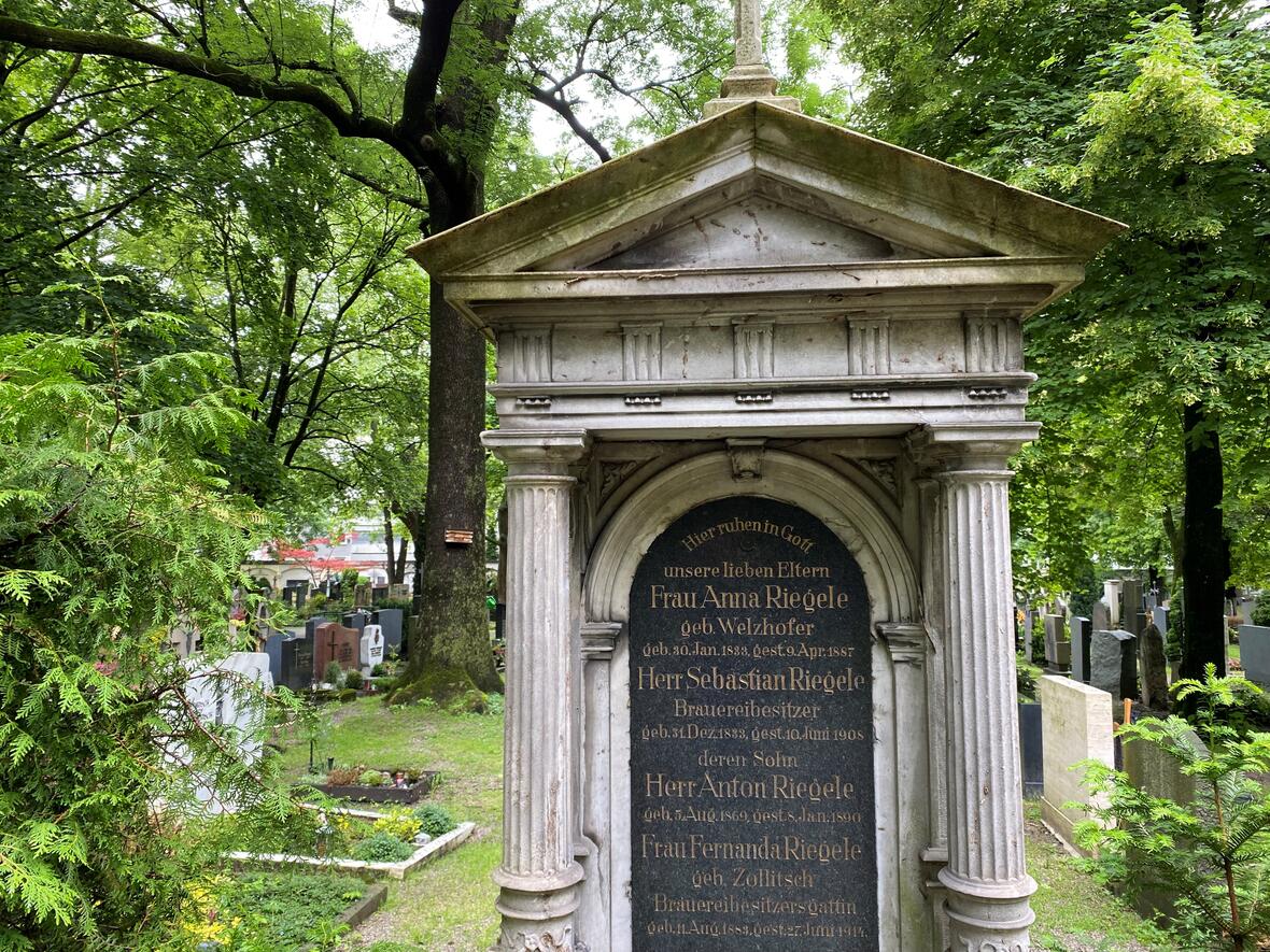 Familiengrabstätte Riegele